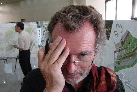 彼得?拉茨大師學術報告會