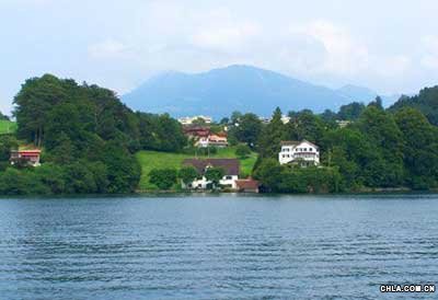 ��ʿ�l(xi��ng)���L(f��ng)��