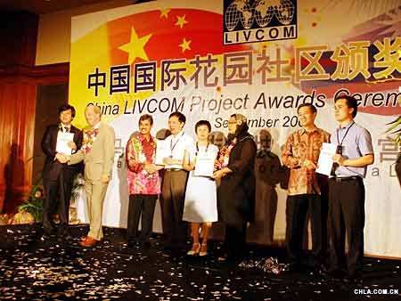 06�Ї����H���@��^��ِ�R�������C����Y(�D)