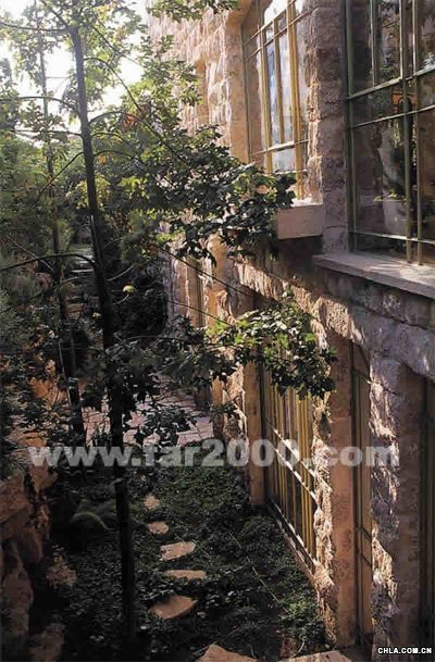 �����@��