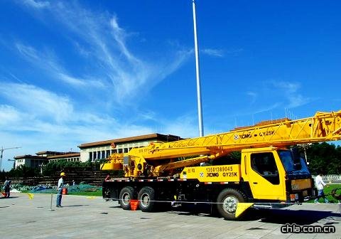 天安門擺花進行中