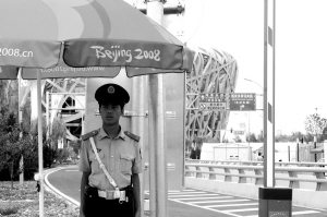 �侯���B���܇����ڡ�