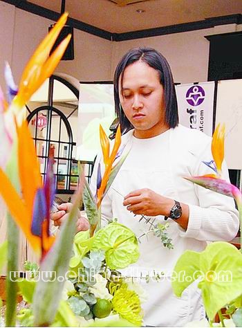 �R���������ܹ�