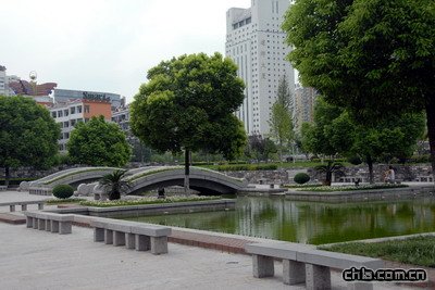 ˮ���T�V��