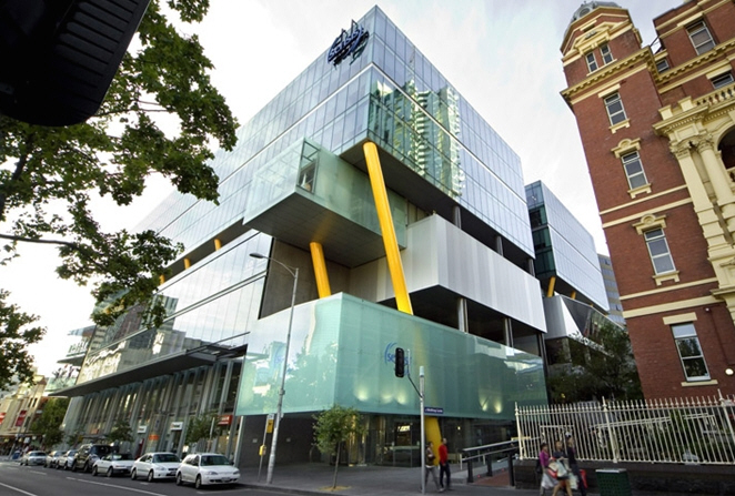 �����OӋ���p:sensis��B