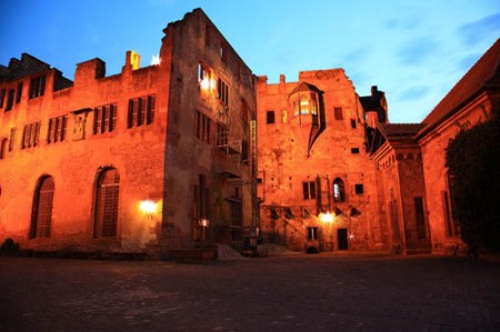 �Gɫ����֮�еĳǱ� ��