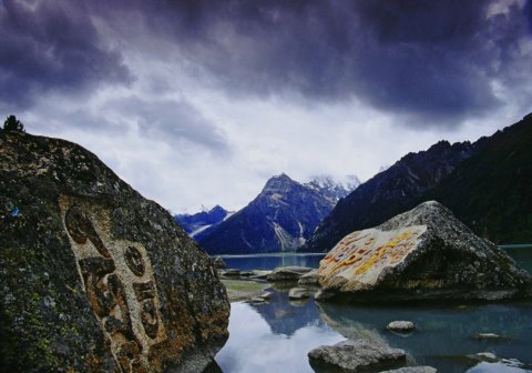 ���ر�����Ӱ