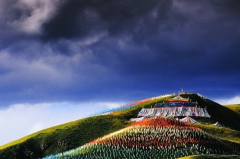 ���ر�����Ӱ