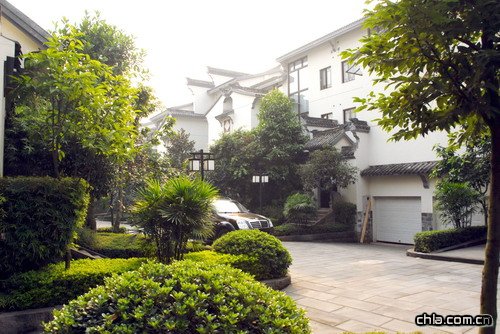 �ؑc������A��