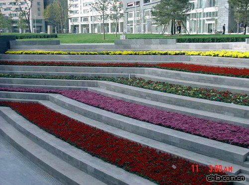 �������ڽ����빫�@���^����