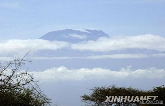 �M�D�����������R���_ɽѩ�����R��ʧ���{