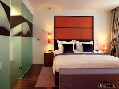 ���_�؁�Adriana�u�I���Ƶ�