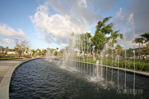 ���R�]ˇ�g���@�OӋ