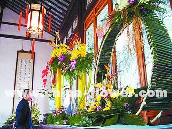 �K�݈@�־ջ��u��չ���_�Ļ