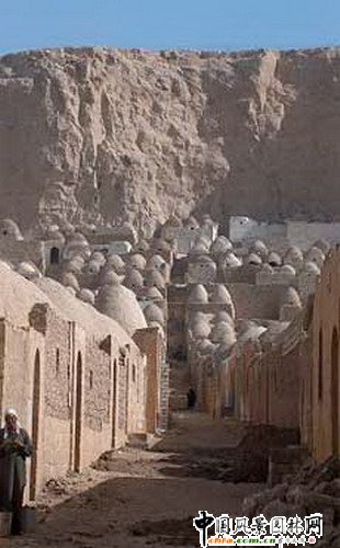 ����10��Ĺ��(�M�D)