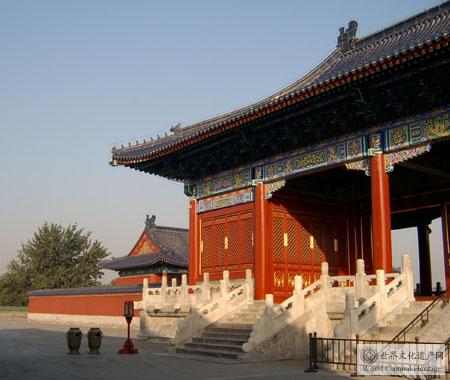 �����z�a