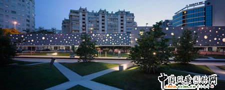 �����������\��܇վ������һ��Ĺ������g