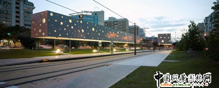 �����������\��܇վ������һ��Ĺ������g