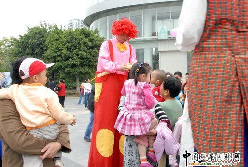 �����е����ù��@�Ļ���28���_Ļ(�M�D)