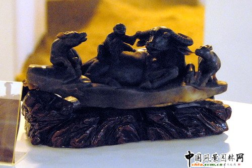 ���О顤ţ�Ļ�ˇ�gƷ�ղ�չ(�M�D)