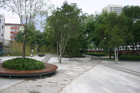 ���A�|·��·�G�����̌WԺ�V��