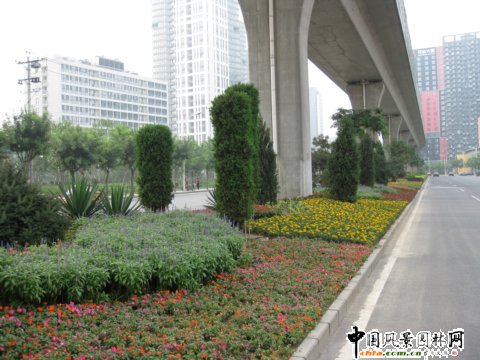 ��Է·�߼ܘ������ĸ��x���G������