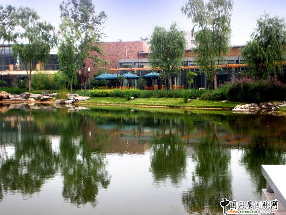 �����e���̘I(y��)�־��^�����˹����g��