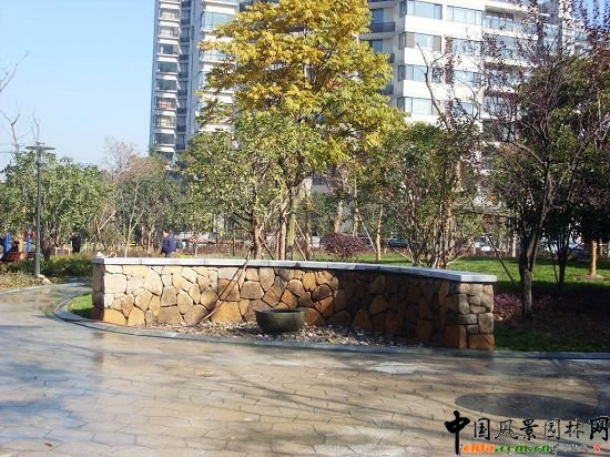 �����б����R�I�G������