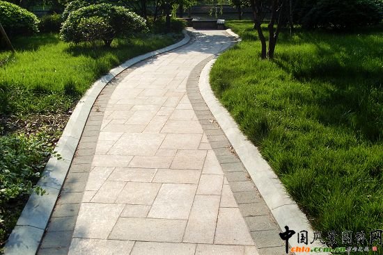 �����б����R�I�G������