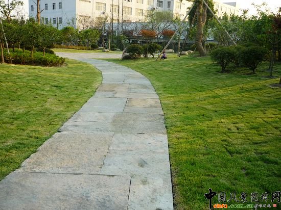 ����ʯ��·�����^�ξG�����̢��