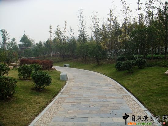 ������ɽ�|·����(c��)�G�����ڹ���