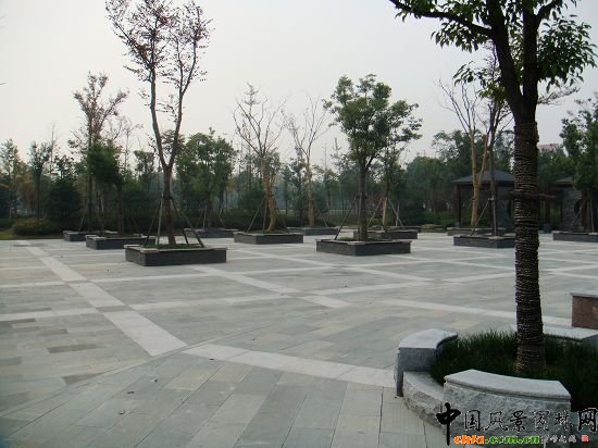 ������ɽ�|·���ȾG�����ڹ���