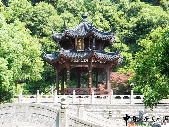 ���ݾ�Ϫ��÷�X�C������1��(bi��o)���^����