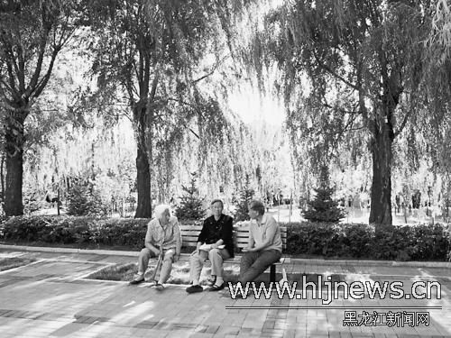 10�f�ô��ɭ�ֹ��@ͦ�M�ɻ����֘I(y��)�־���^(q��)���D��