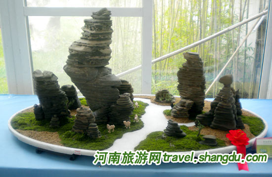 �@��(ji��ng)ɽˮ�辰���h(yu��n)�ŵĺ�