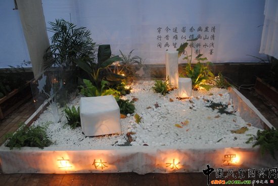 ���wˮī��������@��С���@�O(sh��)Ӌ(j��)�c�I(y��ng)�족չ��Ʒ