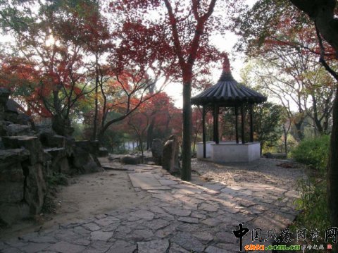 ��@����ɽ�־��^