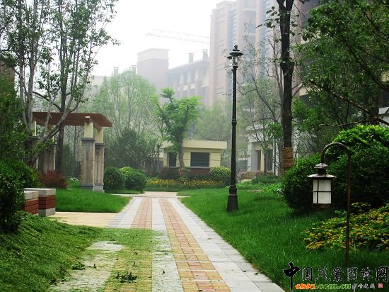 �����[�[��լ�gС·