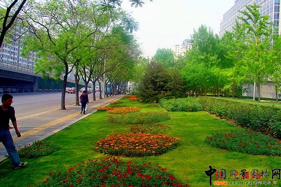 �����h(hu��n)ʾ���ε�·�G�����ι���