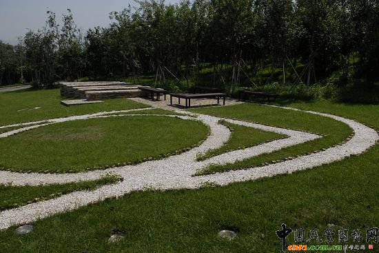 ��ʯ�G�ݽM�ɾ����ĈD��