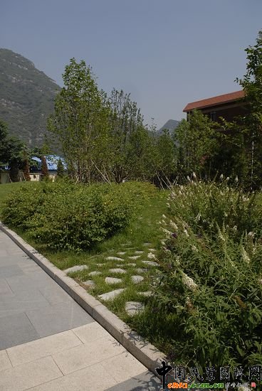 Ƕ��ʯ·����ͨ��