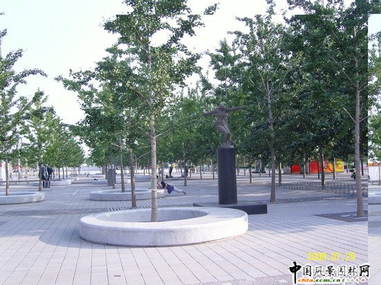 �����W��ƥ�˹��@���ą^���S��ꇹ���1�˶�