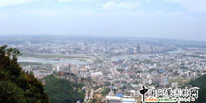 �差��һ���������յ�ɽˮ�@�ֳ���