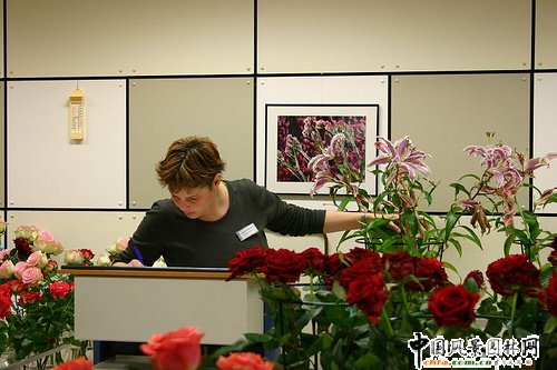 ���m��˹�נ��r�����u�Ј�