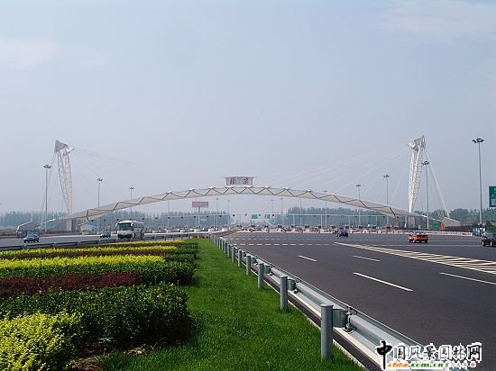 T3��վ�����M(f��i)վ������x���G�ؾG��