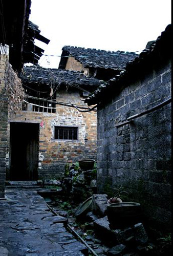 �c���g�[��һ��