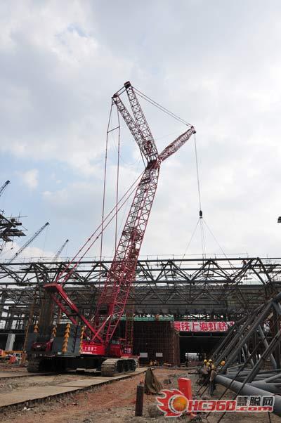 ��һ�Ƽ�SCC4000���Ď����ؙC(j��)���ھ������F�Ϻ����վ��վ�d��ʩ��