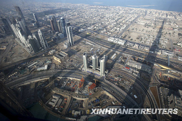  1��4�գ����߳��^800�ס����w160�ӵġ��ϰ�������Ӱ��ӳ�ڰ����������L���ϰݵĵ����ϡ������������L�����ڮ��՞顰�ϰ������e����ɵ�Y�����_�@���ߘǴ_�и߶ȵ��i�ס�