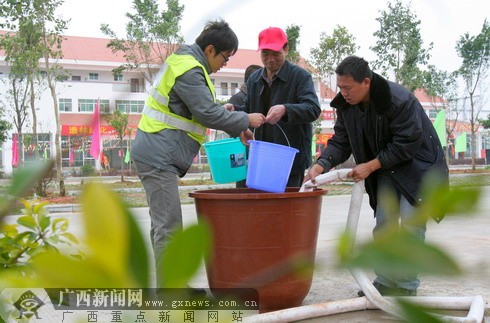 �F���\ˮ܇��ˮ������