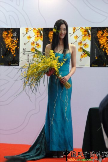 ����M�D����12�û��܈@ˇչ�ϵ���������